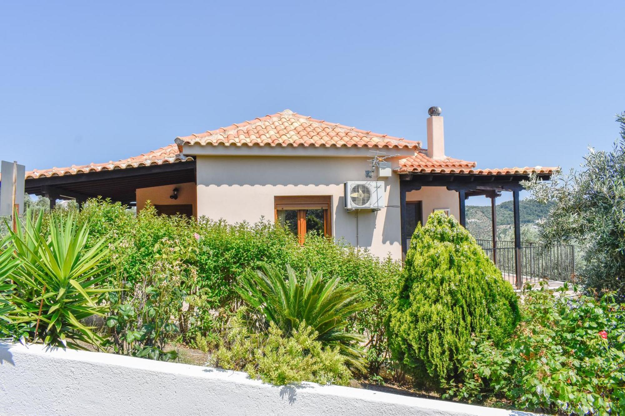 Apartments Villa L&M Skiathos Kalivia  Bagian luar foto