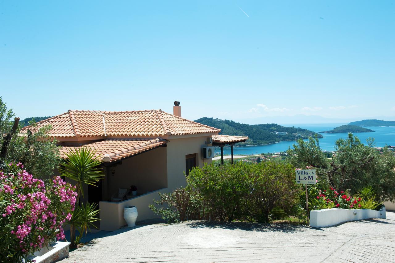 Apartments Villa L&M Skiathos Kalivia  Bagian luar foto